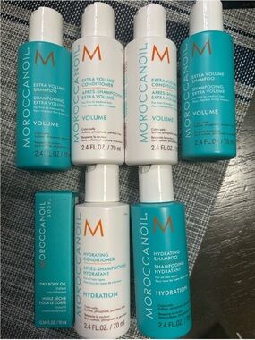 Moroccanoil Hydration & Volume
Minis 7 pieces size: 2.4 oz. And body oil 0:34 oz
